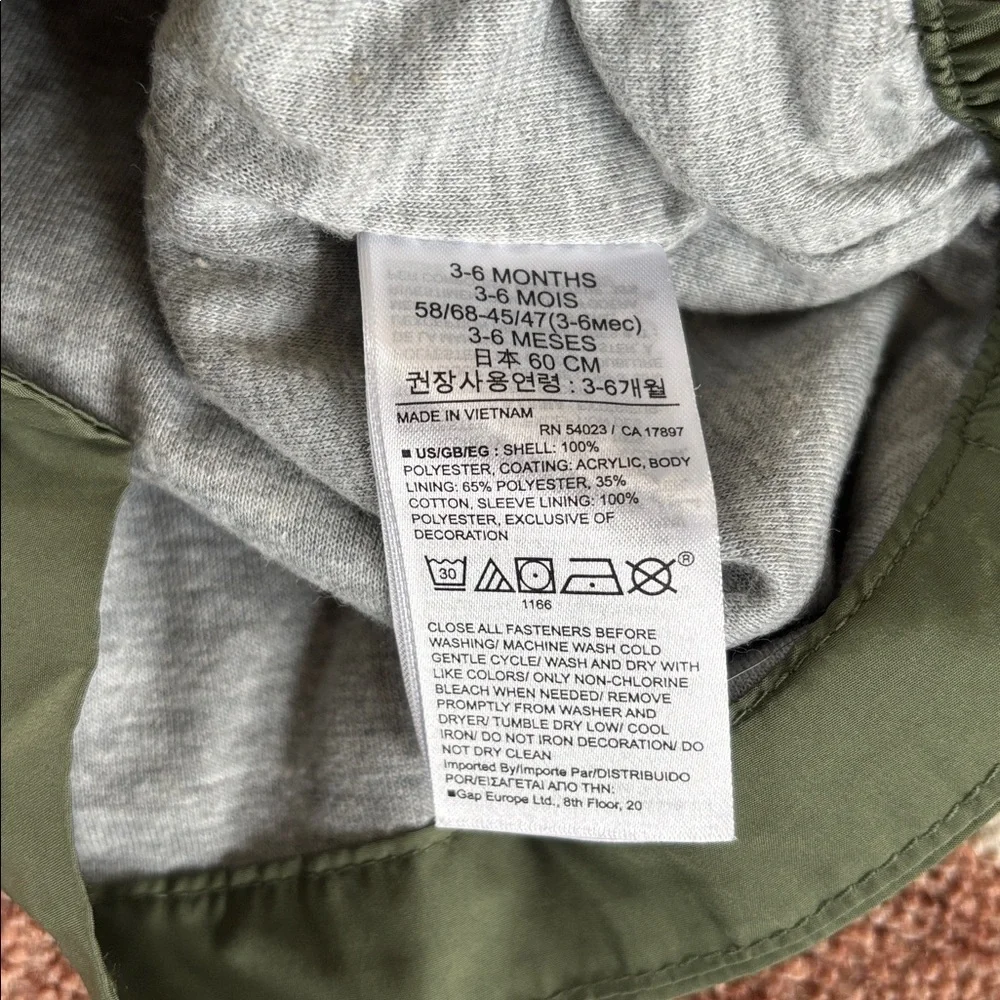 Bundle of 2 3-6 Months GAP Dinosaur Clothing Items